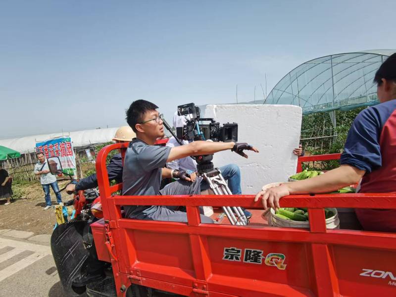 电商爆款背后的推手：万源市产品视频拍摄公司精准捕捉卖点痛点